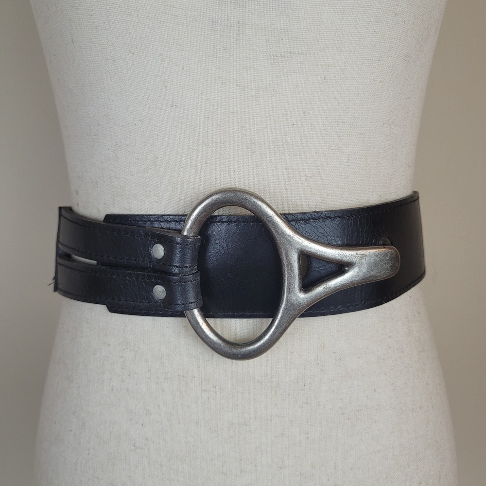 Belt Shak Belt Small Black Leather Equestrian Sculptural Boho Western Wide